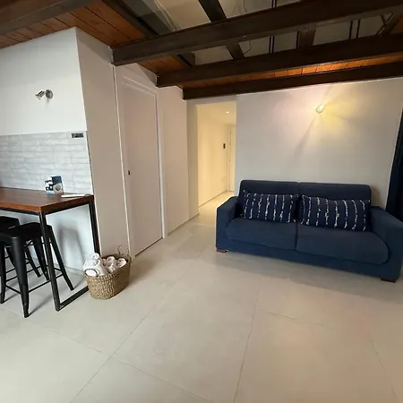 Loft Civico 80 فندق مبيت وإفطار 3*
