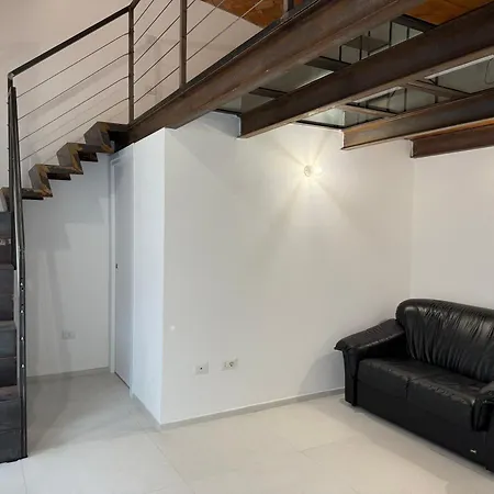 Loft Civico 80 3* Calangianus