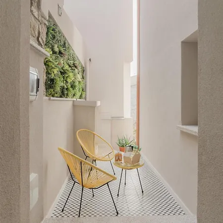 Πανσιόν Loft Civico 80 3*