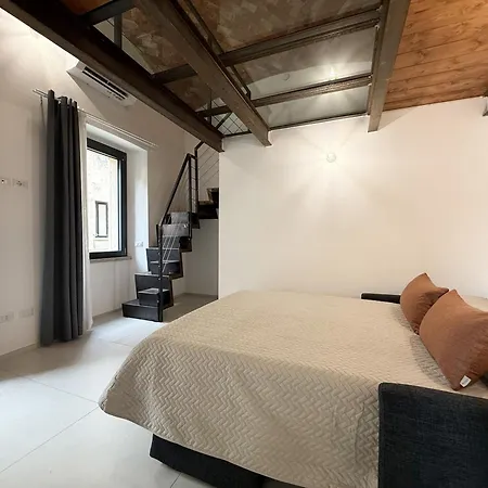 Loft Civico 80 Πανσιόν 3*