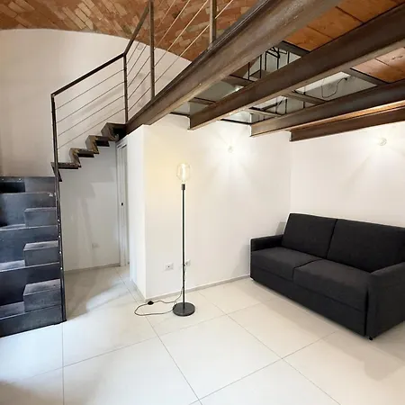 Loft Civico 80 Guest house